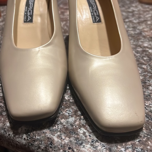 𝐕𝐈𝐀 𝐒𝐏𝐈𝐆𝐀 𝐂𝐑𝐄𝐀𝐌 𝐏𝐄𝐀𝐑𝐋𝐘 𝐅𝐋𝐀𝐑𝐄 𝐇𝐄𝐄𝐋 𝐏𝐔𝐌𝐏𝐒 - Picture 5 of 17